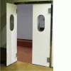 Маятниковые двустворчатые двери из полимерных материалов